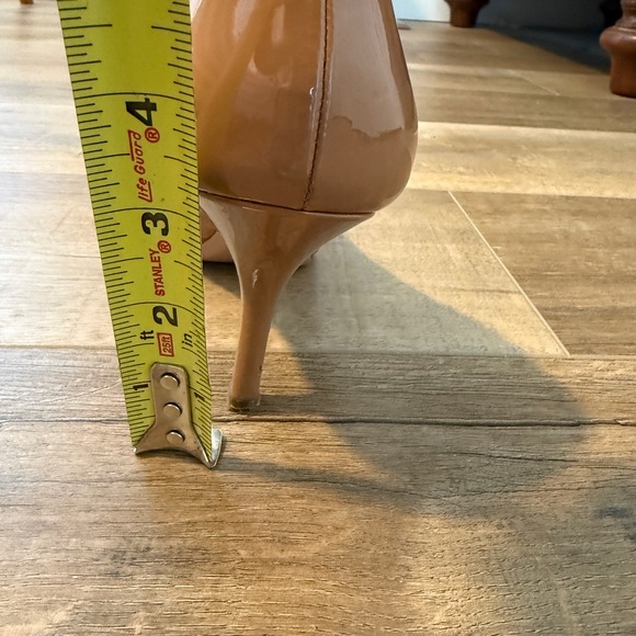 Authentic Prada Patented Leather Tan Heels, Size 40 (fit like US 9.5) - Picture 11 of 11